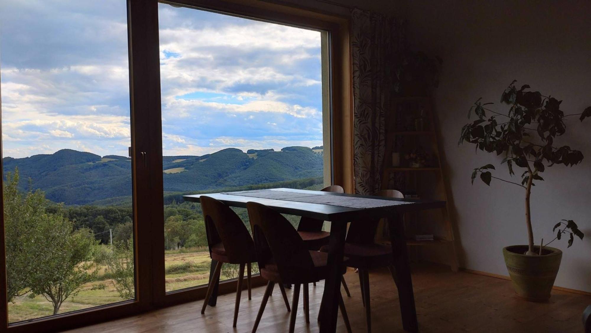 Nature Homestay *